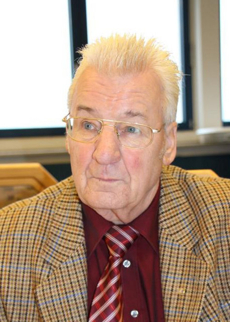 Ernst Rhiel